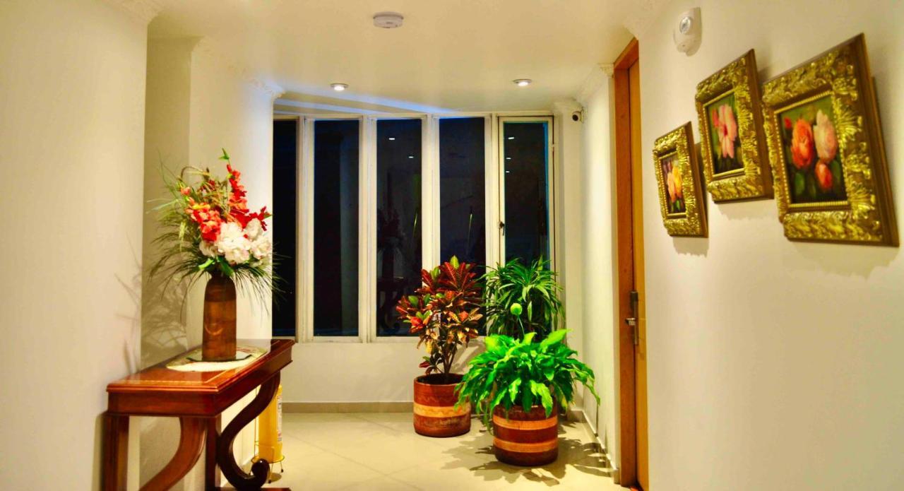 Hotel Casa Mahanaim Colferias, 波哥大 外观 照片