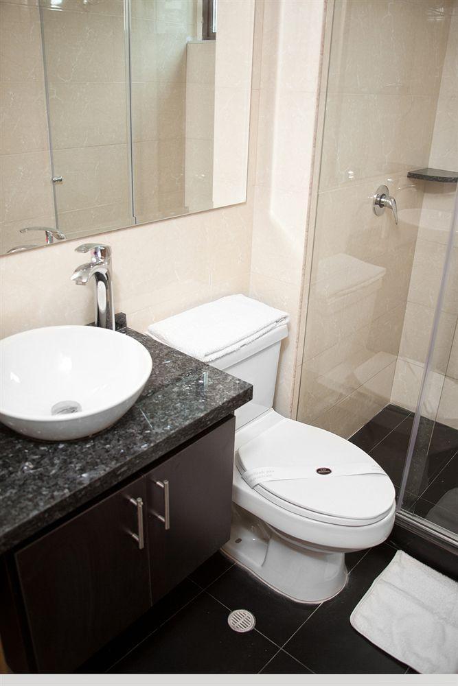 Hotel Casa Mahanaim Colferias, 波哥大 外观 照片