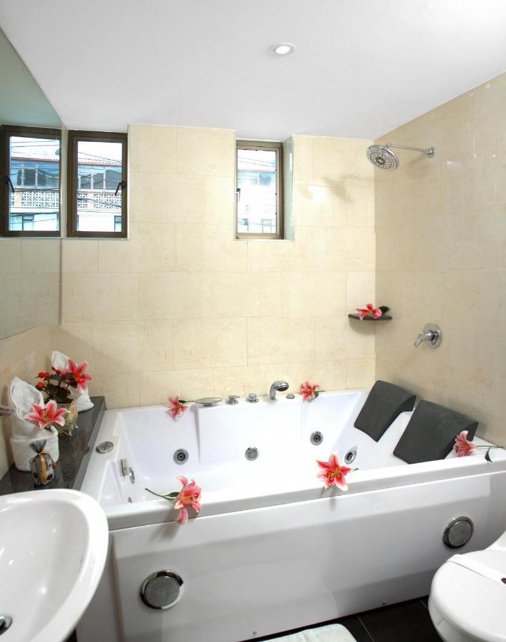 Hotel Casa Mahanaim Colferias, 波哥大 外观 照片